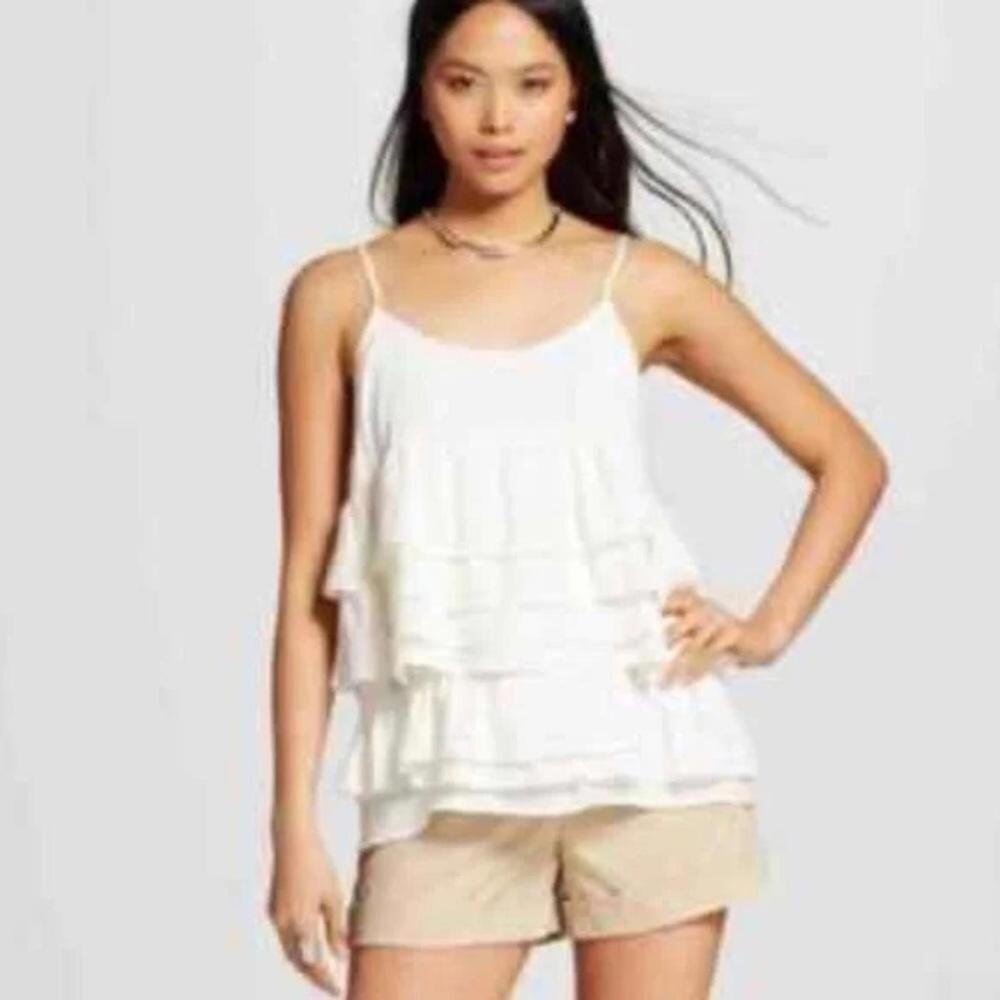 Who What Wear l Rust Orange Tiered Ruffle Top Small